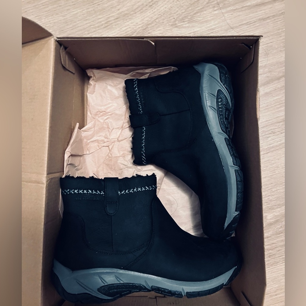 Women's Encore 4 Bluff Zip Polar Waterproof